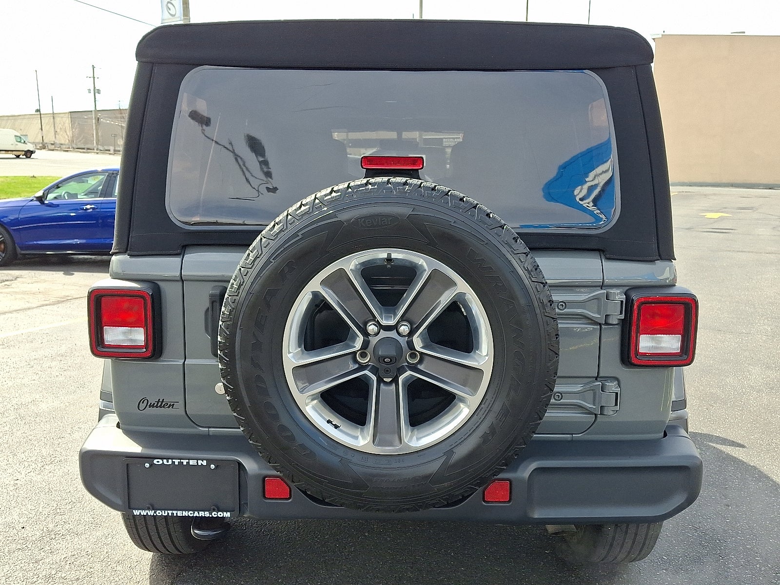 2019 Jeep Wrangler Unlimited Sahara 4x4 4WD