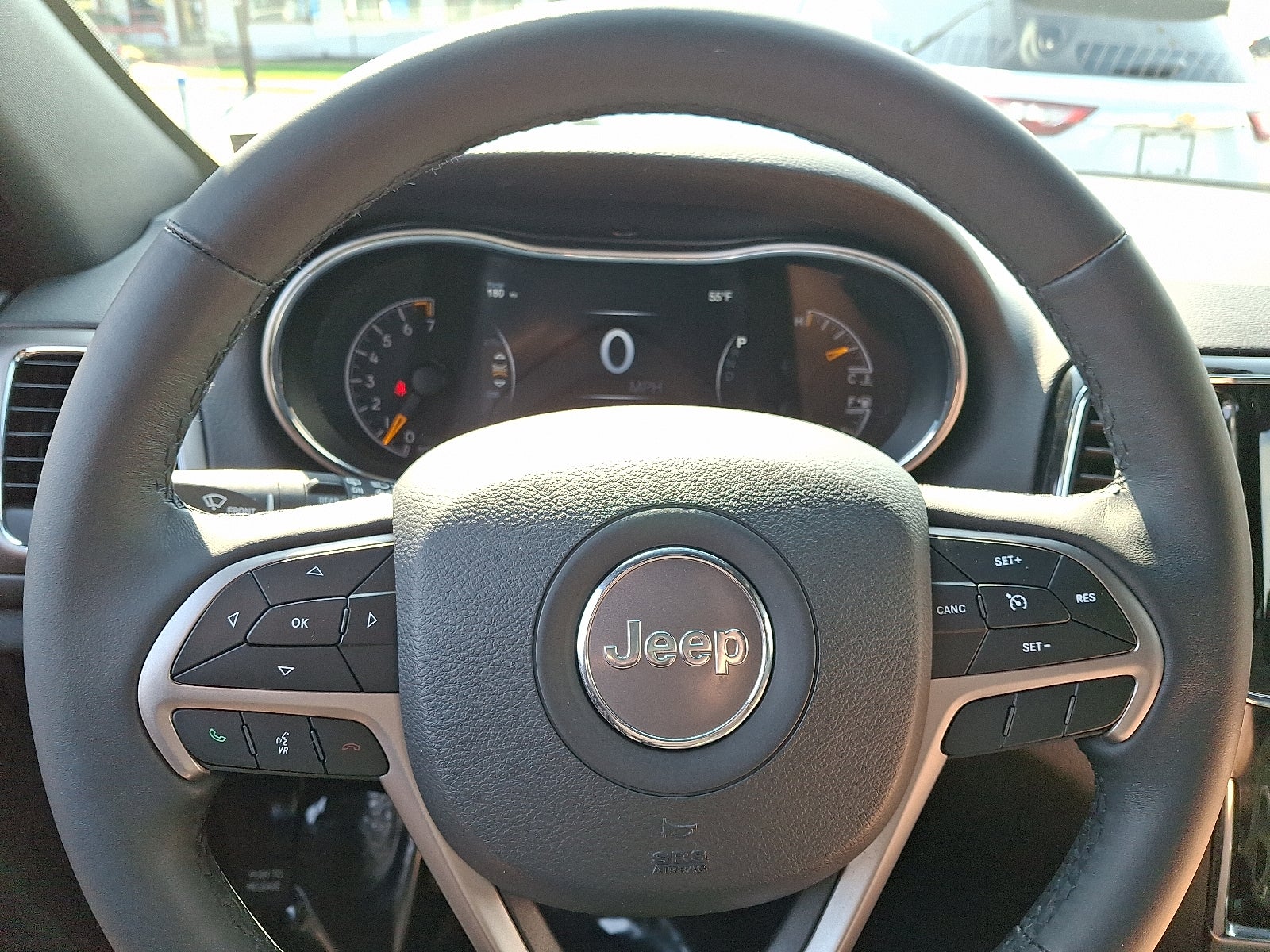 2019 Jeep Grand Cherokee Altitude 4x4 4WD