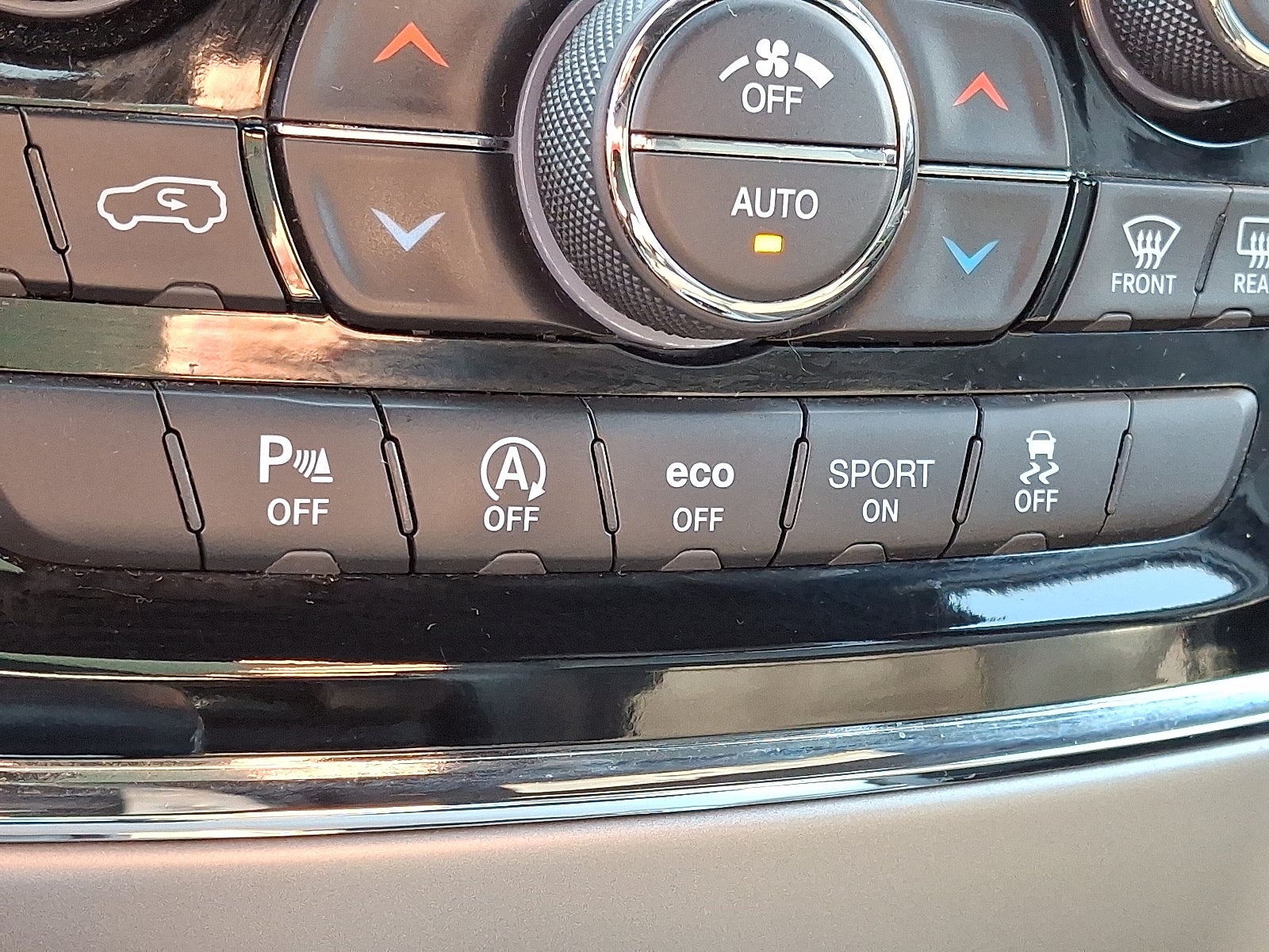 2019 Jeep Grand Cherokee Altitude 4x4 4WD