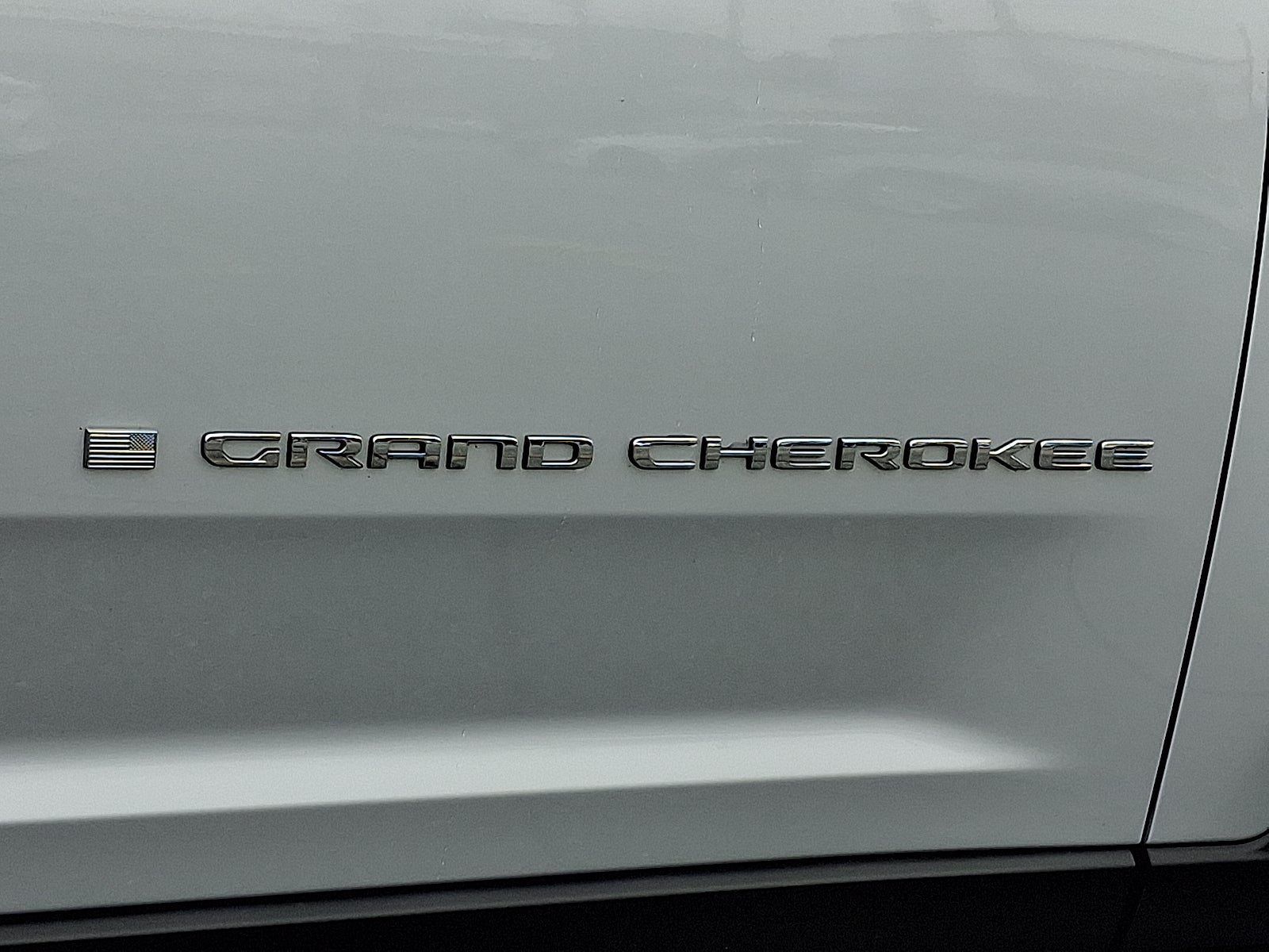 2023 Jeep Grand Cherokee Laredo 4x4 4WD