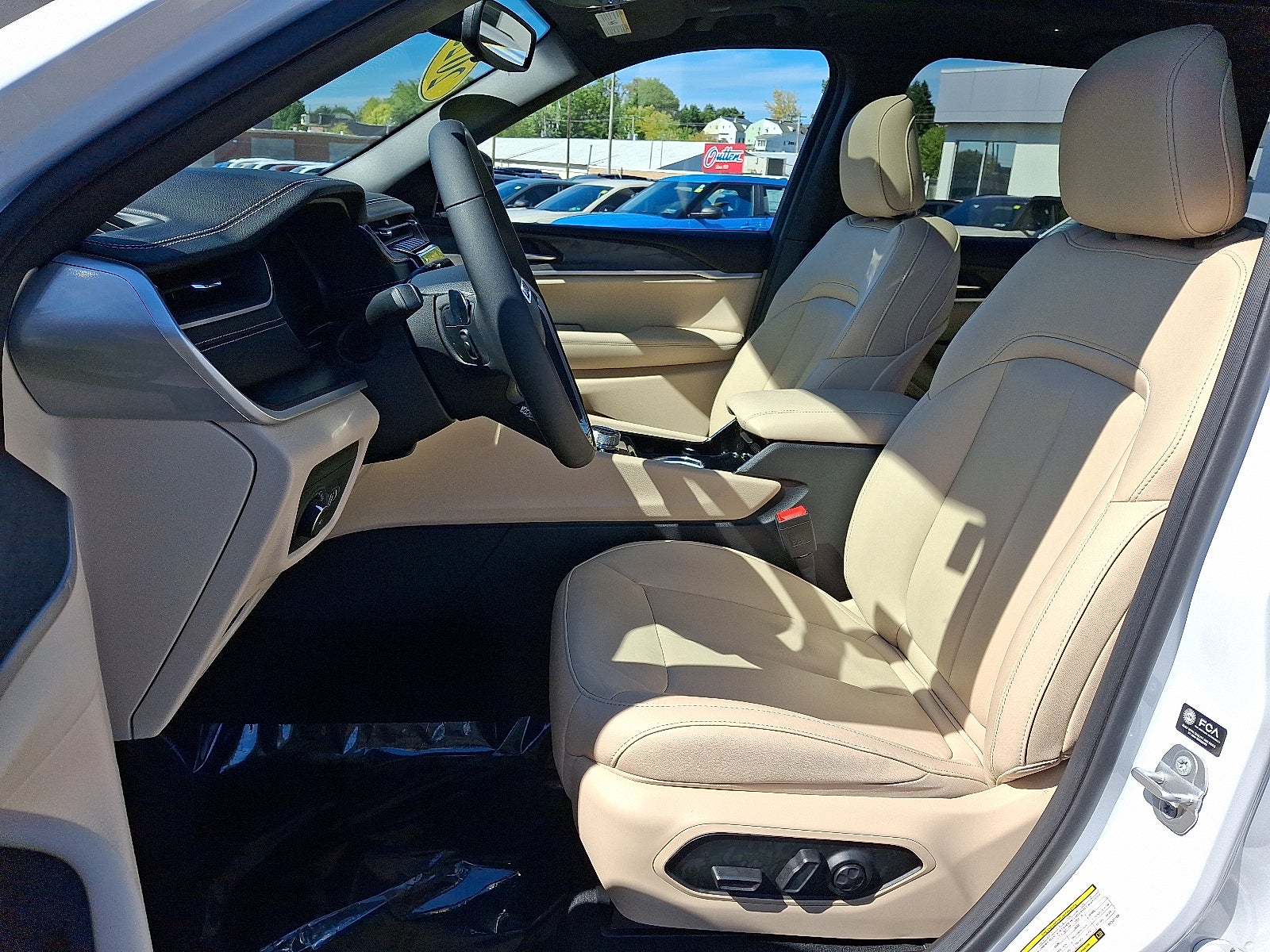 2023 Jeep Grand Cherokee Limited 4WD