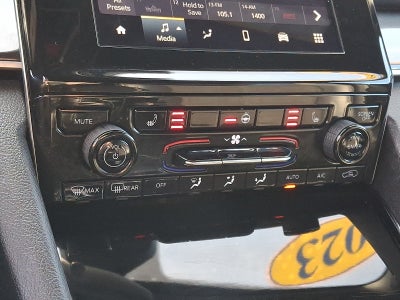 2023 Jeep Grand Cherokee L Altitude 4x4