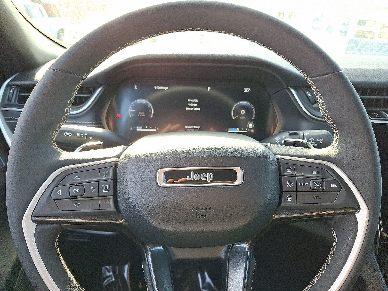 2023 Jeep Grand Cherokee L Altitude 4x4