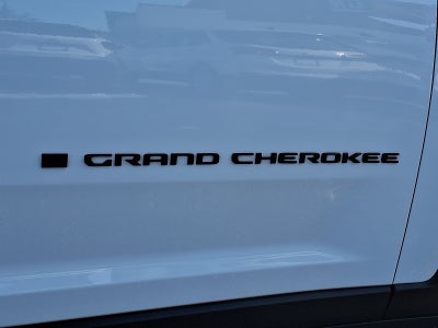 2023 Jeep Grand Cherokee L Altitude 4x4