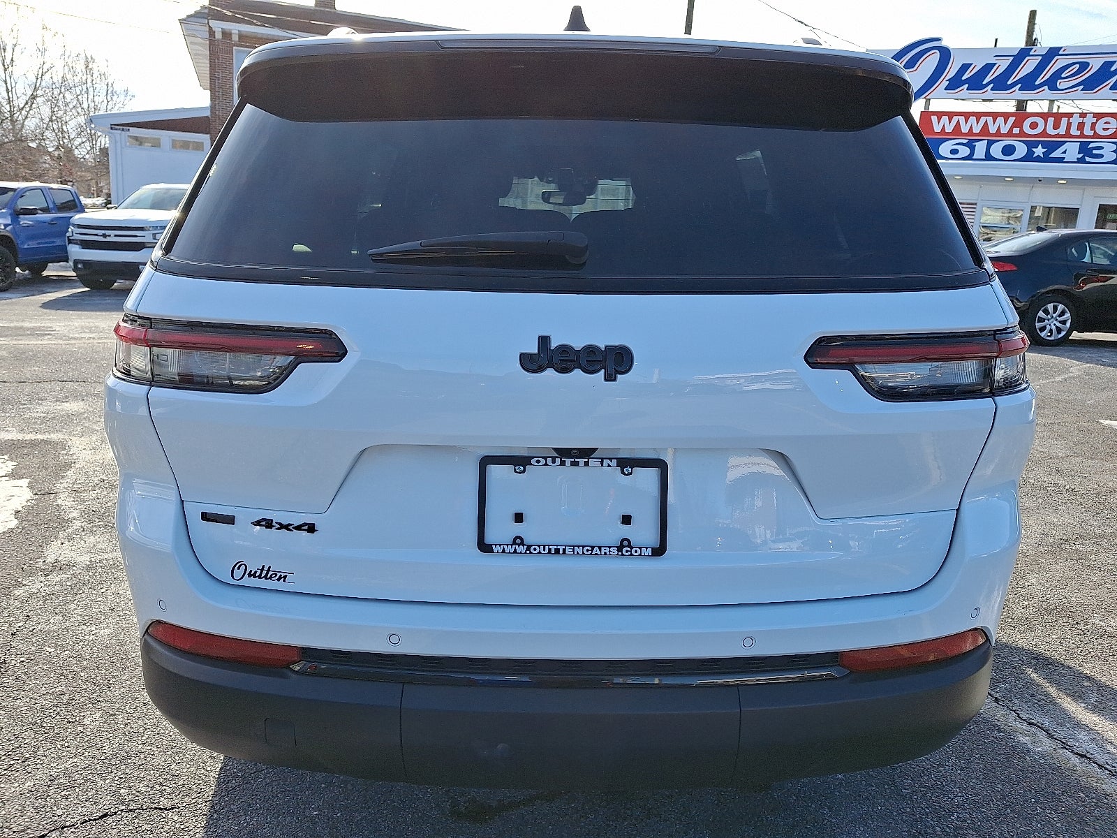 2023 Jeep Grand Cherokee L Altitude 4x4