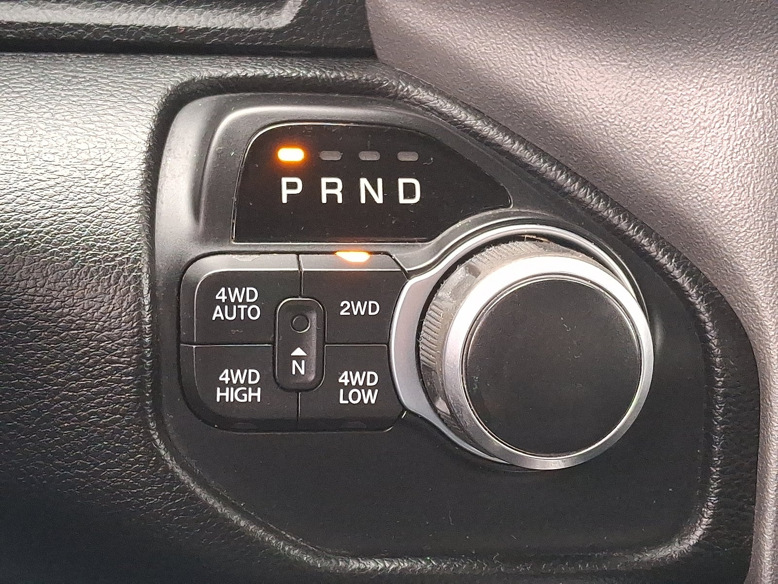 2019 RAM 1500 Big Horn/Lone Star Crew Cab 4x4 5'7" Box 4WD