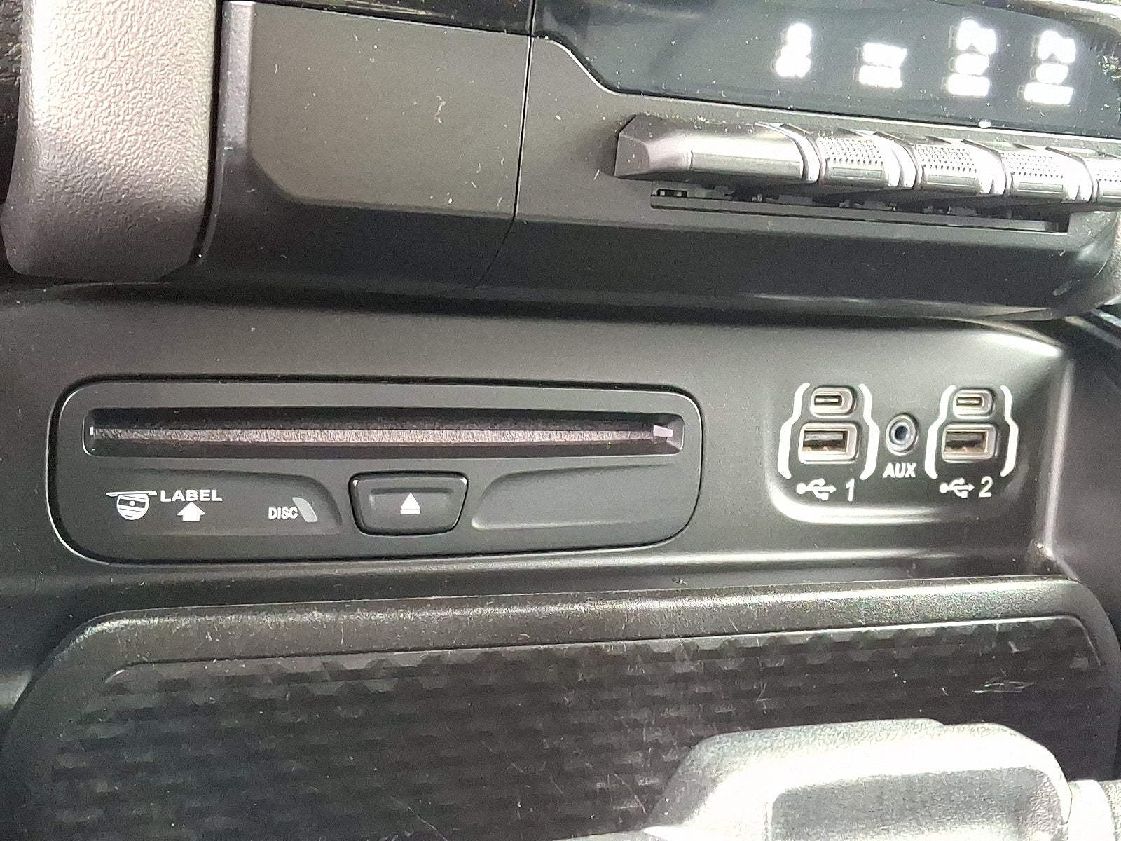 2019 RAM 1500 Big Horn/Lone Star Crew Cab 4x4 5'7" Box 4WD