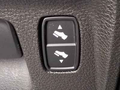 2019 RAM 1500 Big Horn/Lone Star Crew Cab 4x4 5'7" Box 4WD