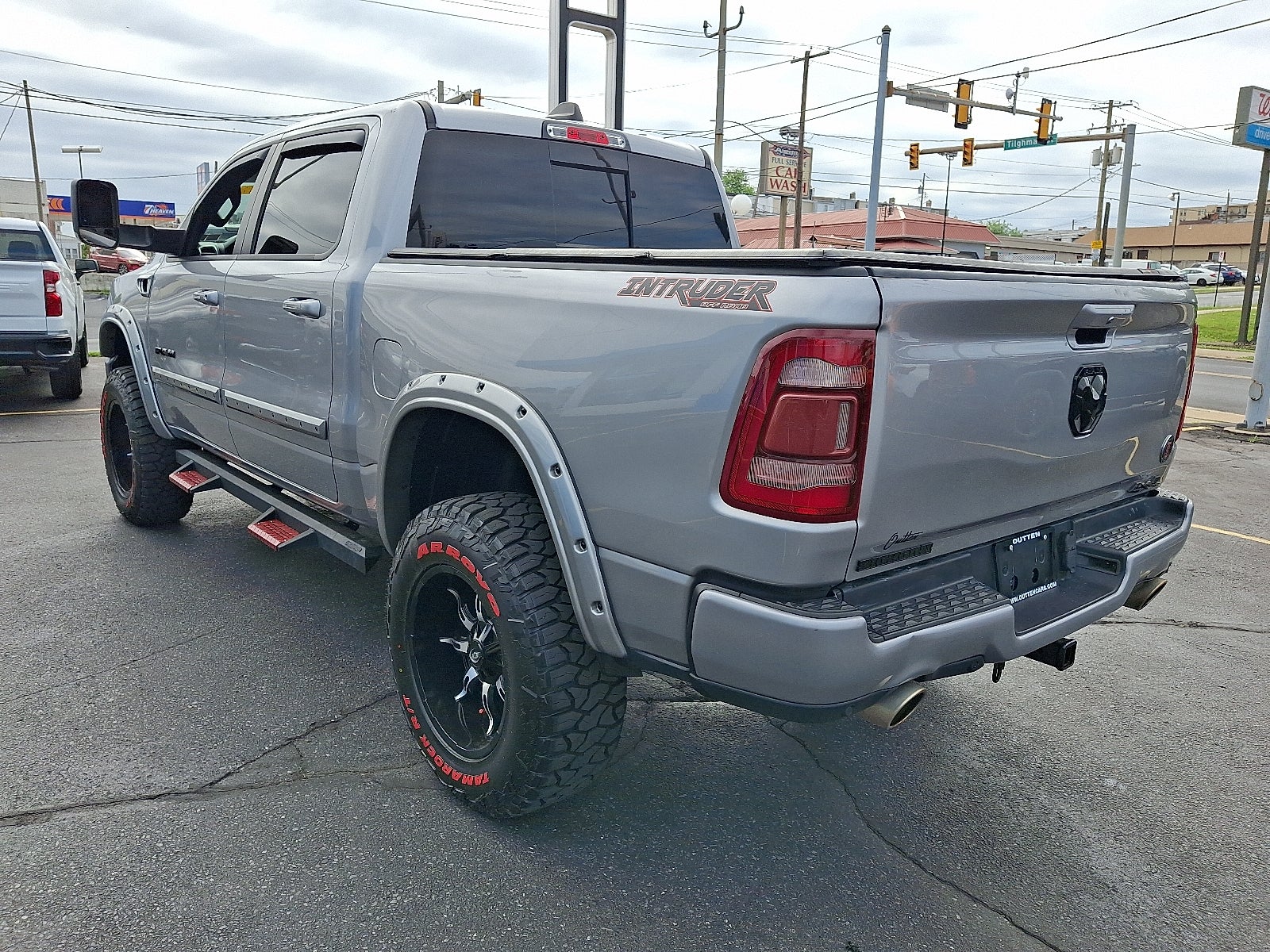 2020 RAM 1500 Big Horn Crew Cab 4x4 5'7" Box 4WD