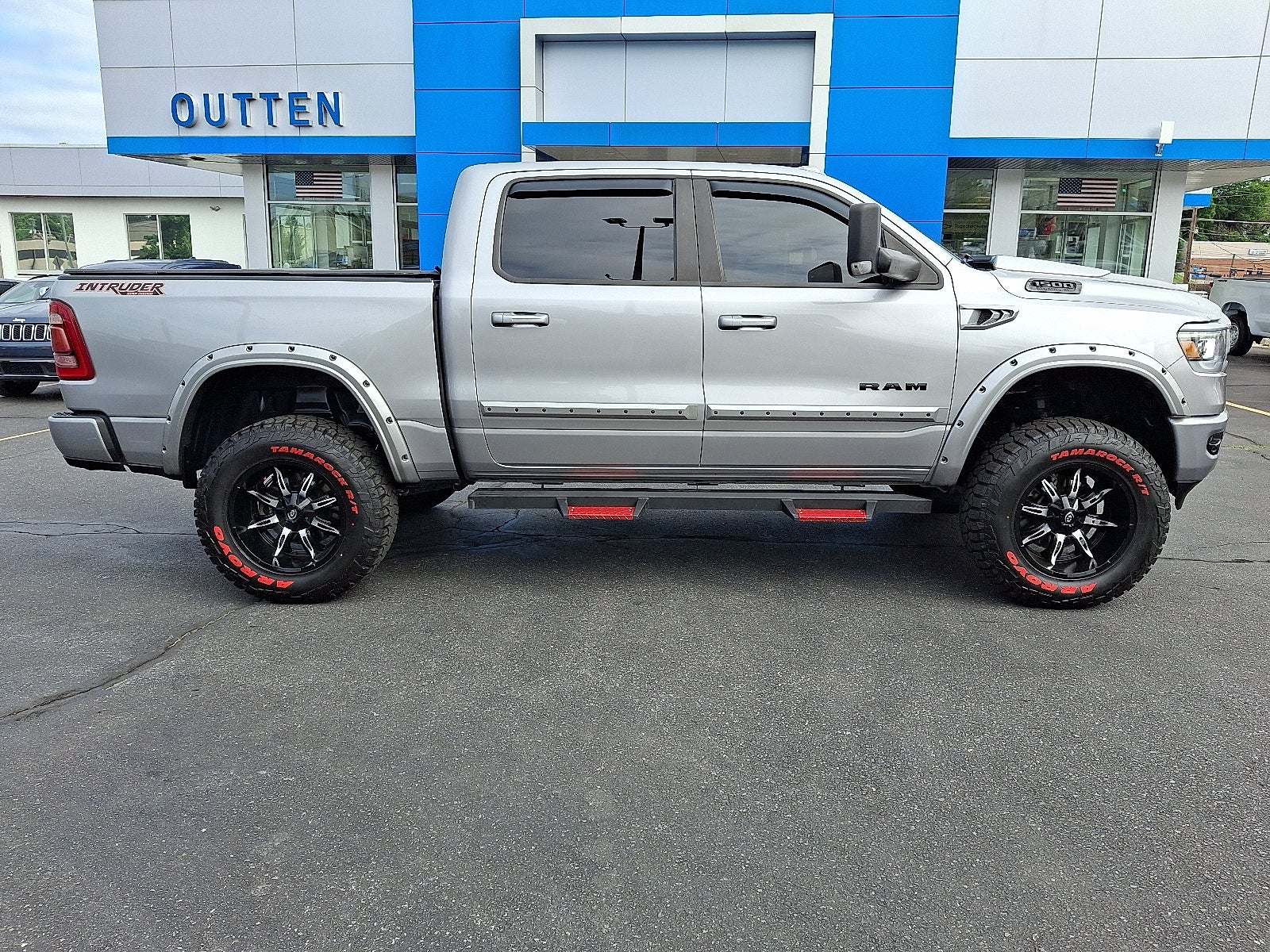 2020 RAM 1500 Big Horn Crew Cab 4x4 5'7" Box 4WD