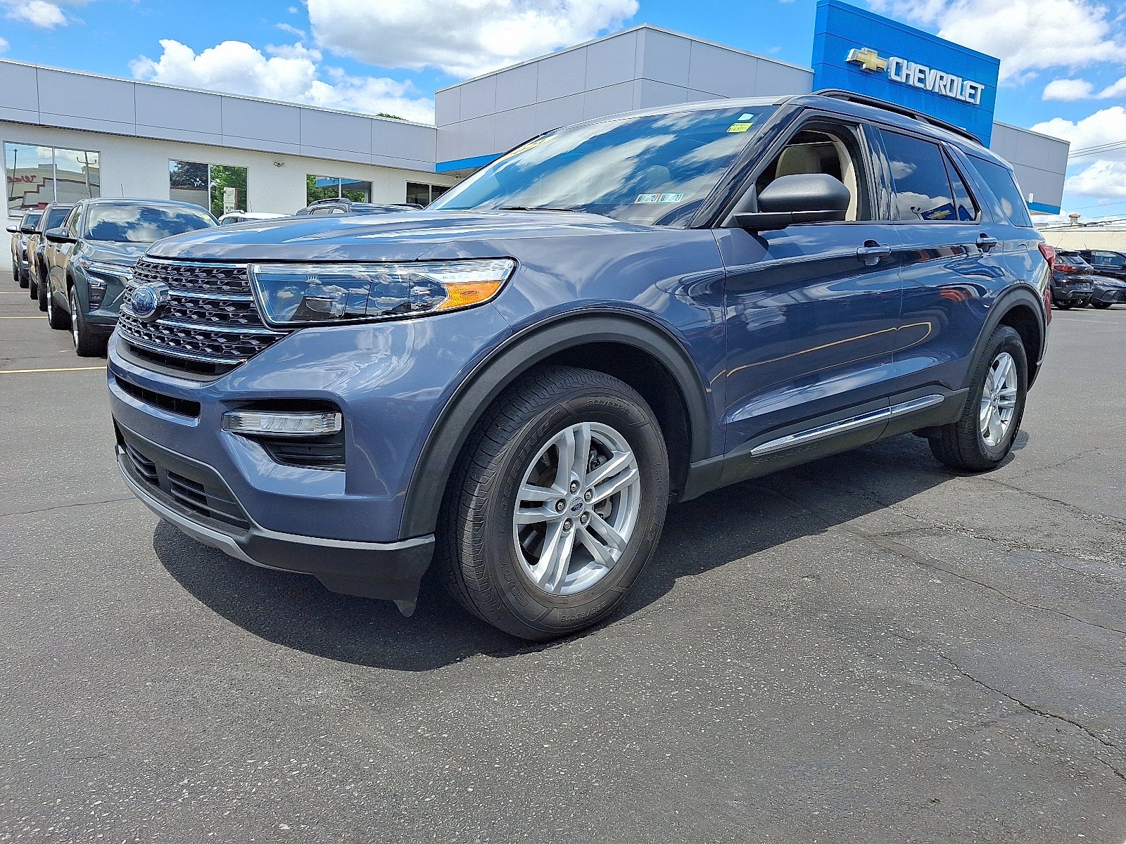 2021 Ford Explorer XLT 4WD
