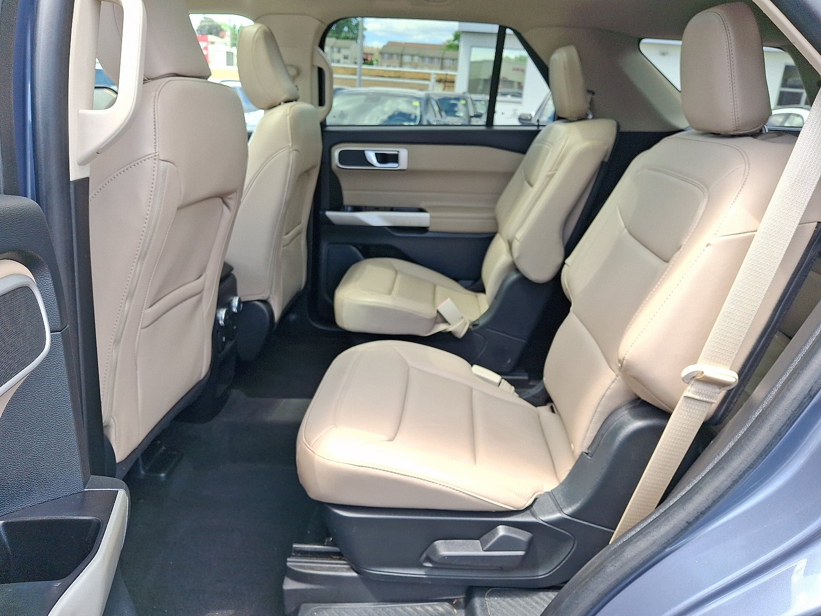 2021 Ford Explorer XLT 4WD