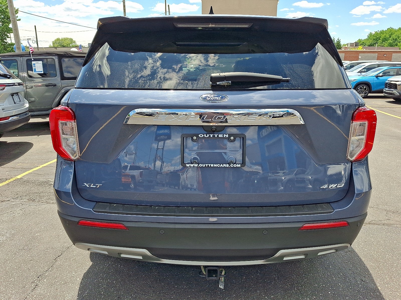 2021 Ford Explorer XLT 4WD