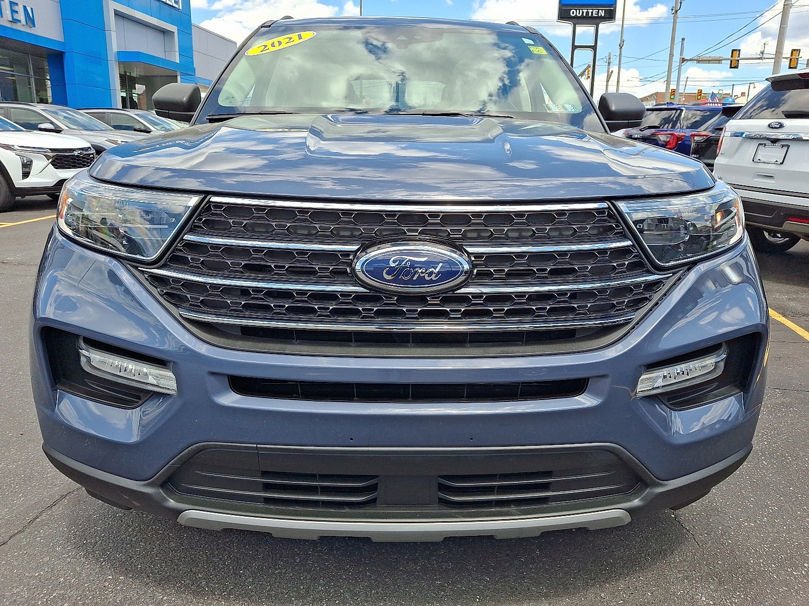 2021 Ford Explorer XLT 4WD