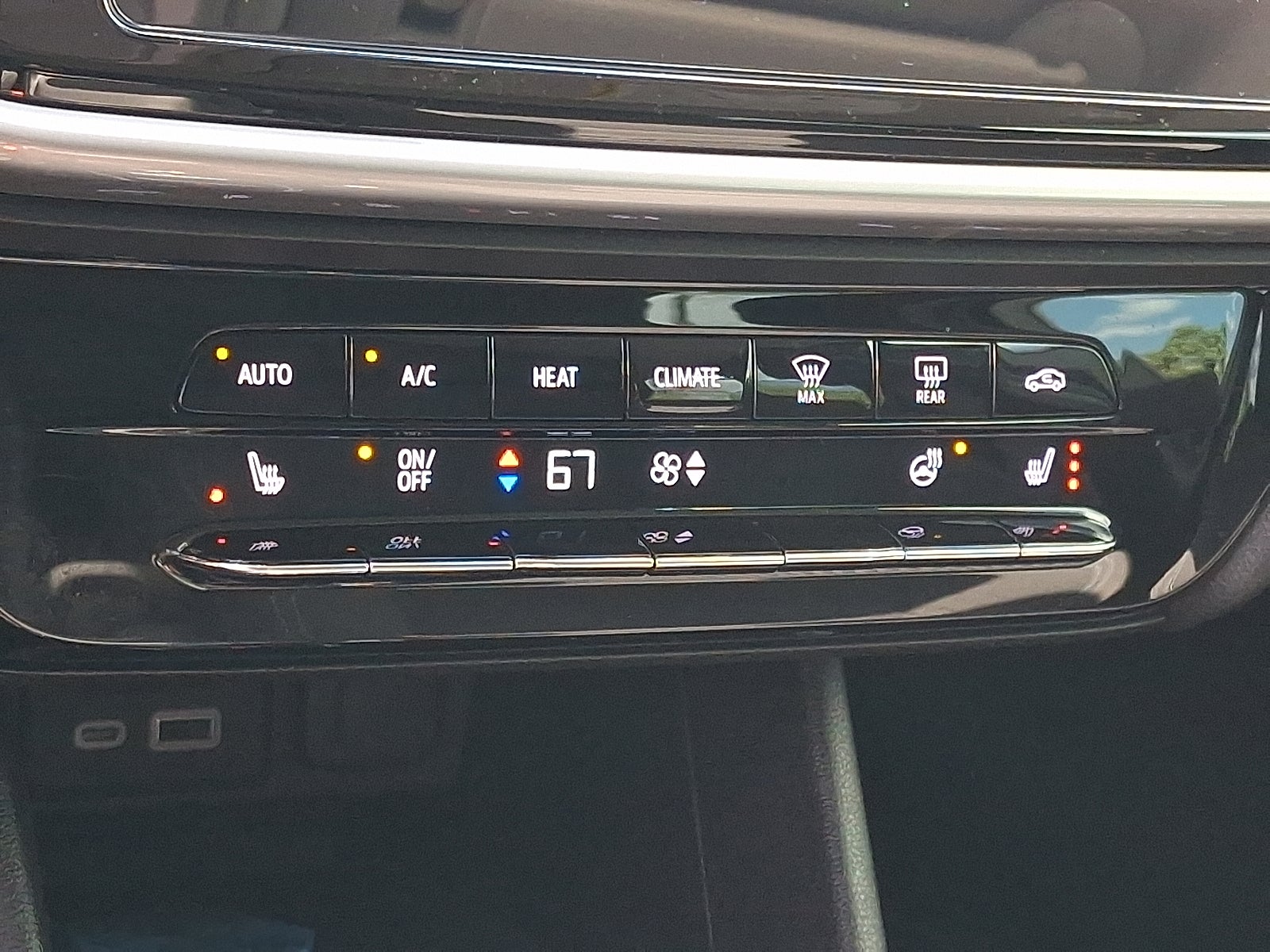 2023 Chevrolet Bolt EUV LT FWD