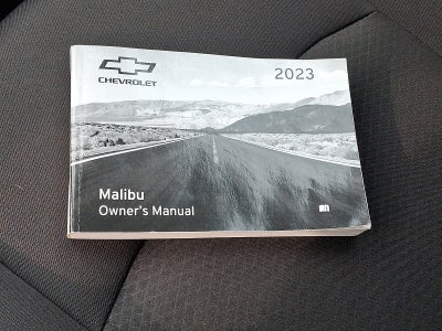 2023 Chevrolet Malibu LT FWD