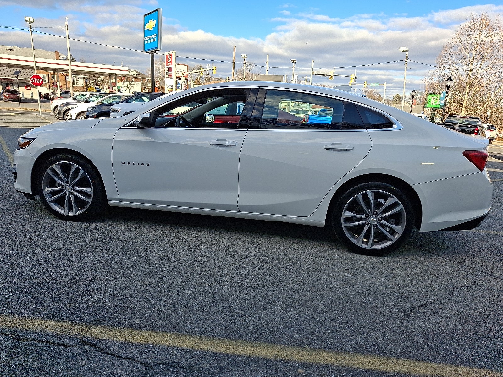 2023 Chevrolet Malibu LT FWD