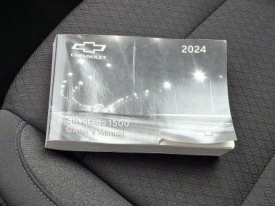 2024 Chevrolet Silverado 1500 Custom 4WD