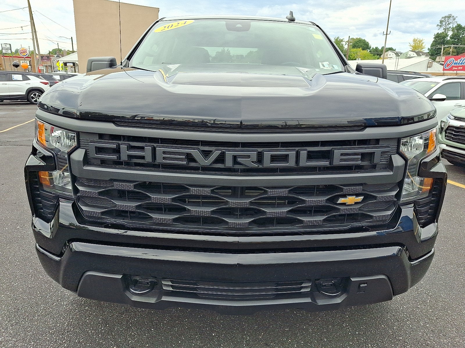 2024 Chevrolet Silverado 1500 Custom 4WD