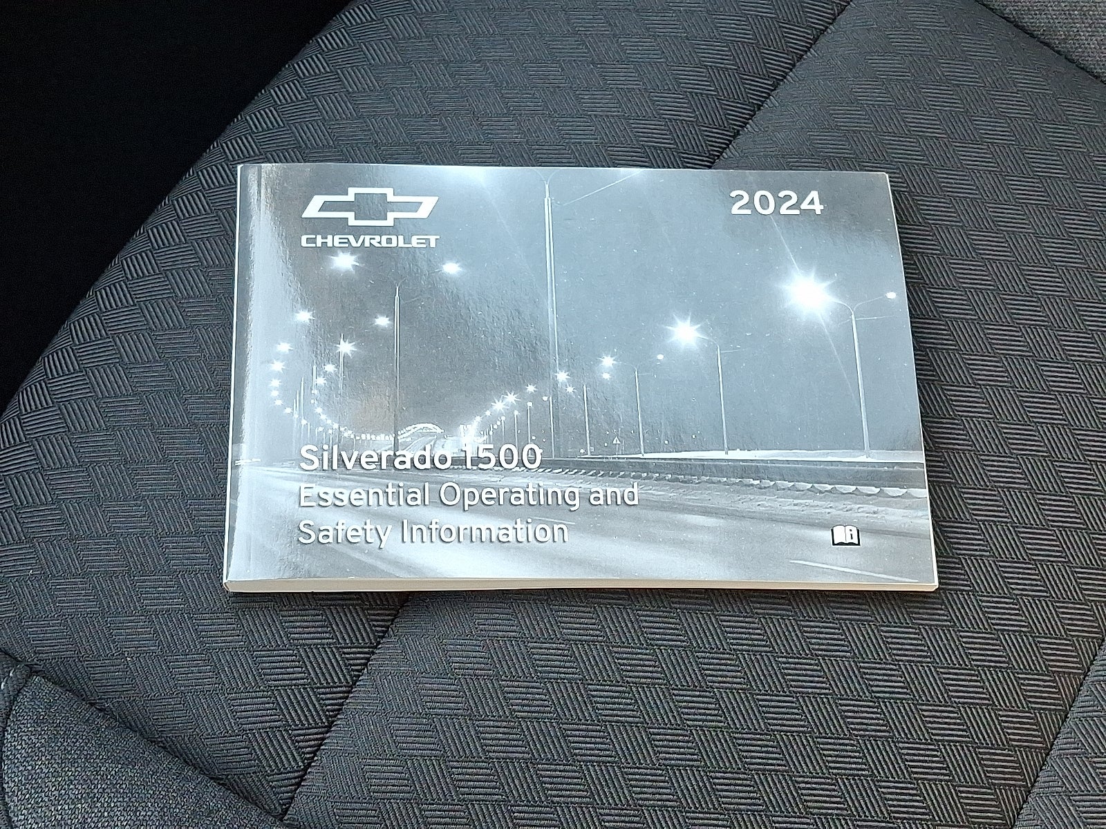 2024 Chevrolet Silverado 1500 LT (2FL) 4WD