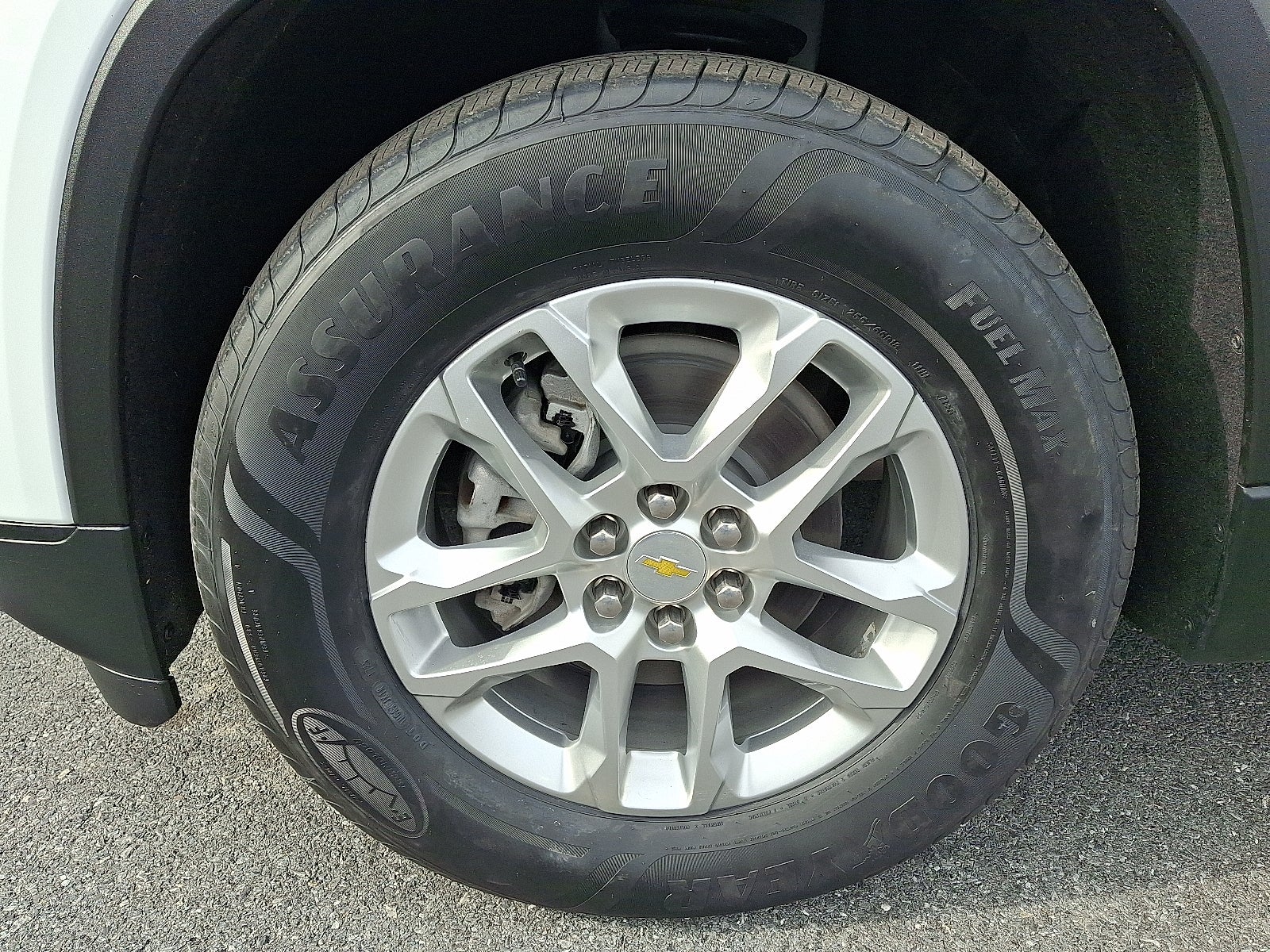 2021 Chevrolet Traverse LS FWD