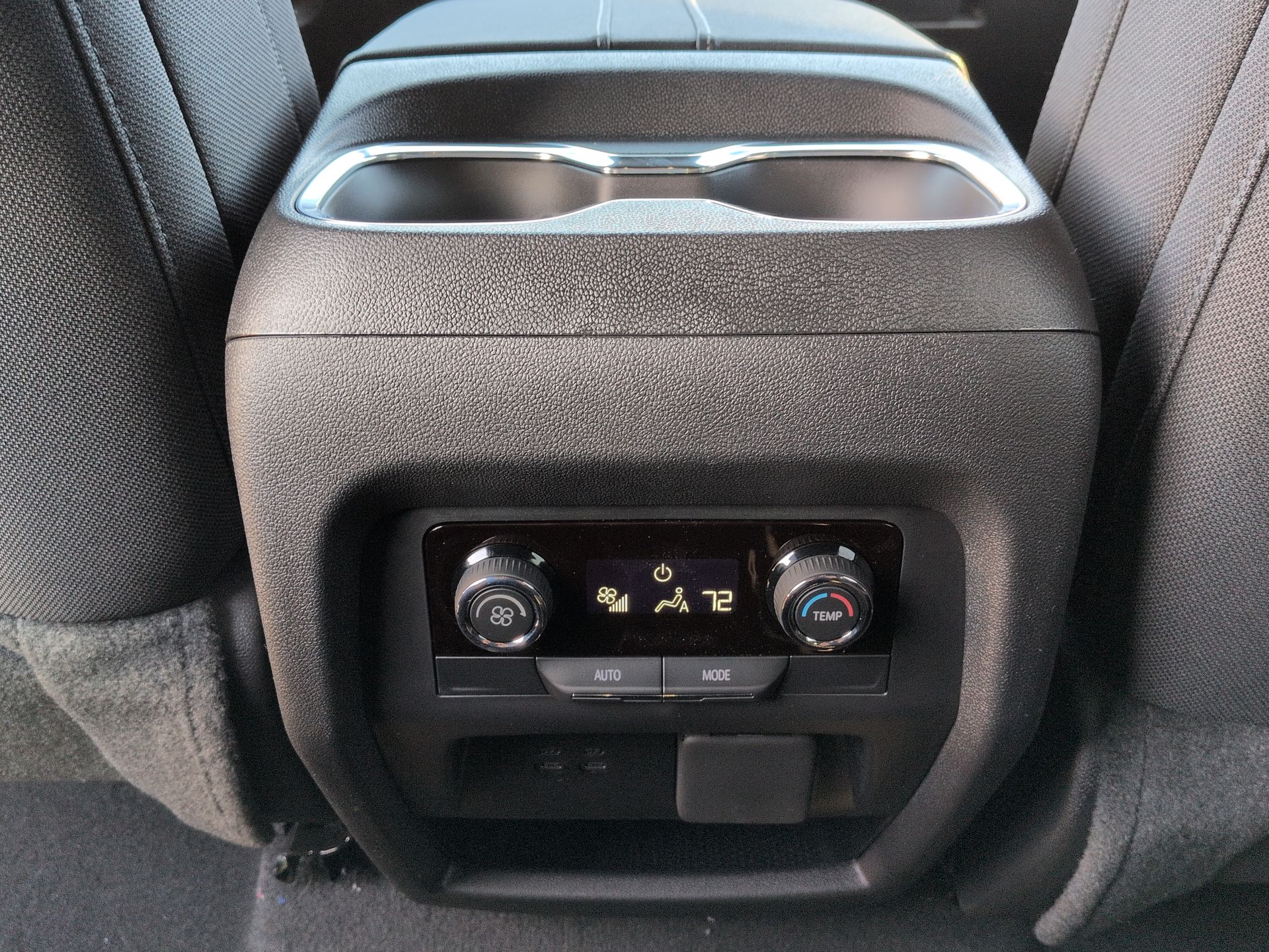 2026 Chevrolet Traverse LT AWD