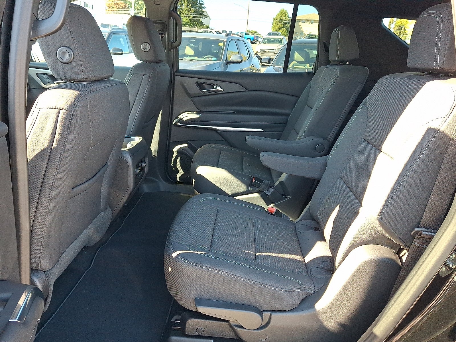 2027 Chevrolet Traverse LT AWD