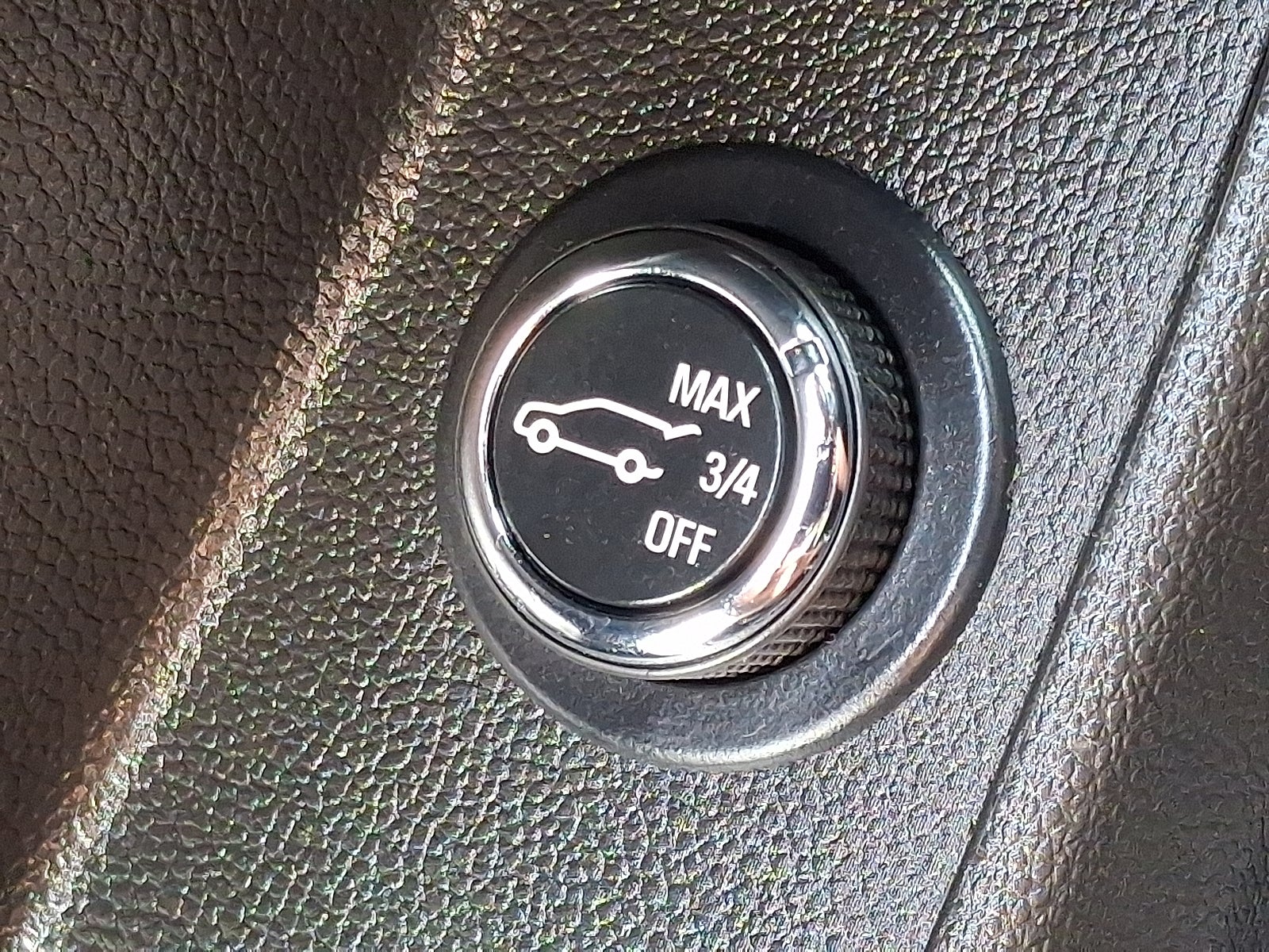 2023 Chevrolet Traverse LT Cloth AWD