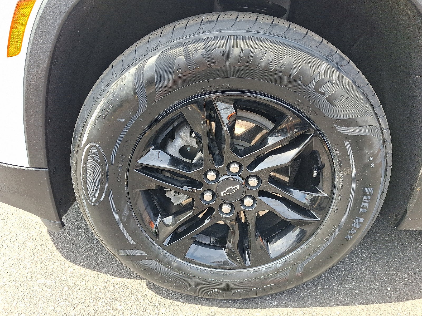 2023 Chevrolet Traverse LT Cloth AWD