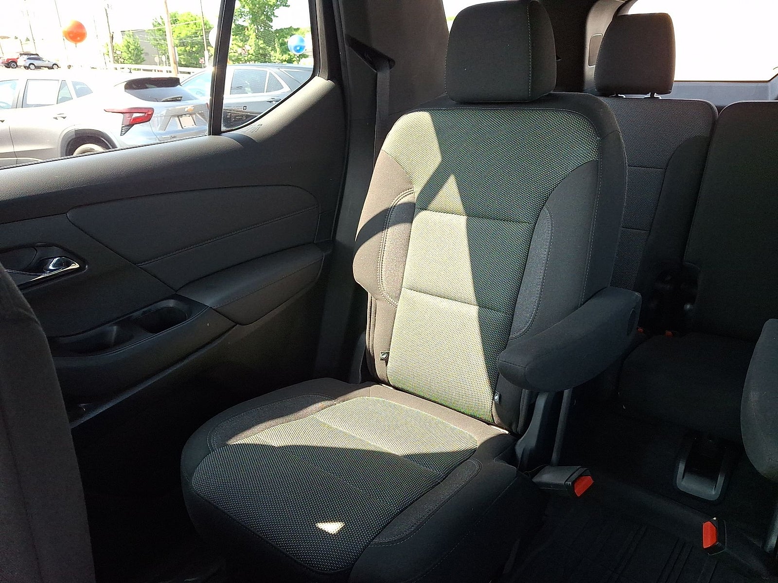 2023 Chevrolet Traverse LT Cloth AWD