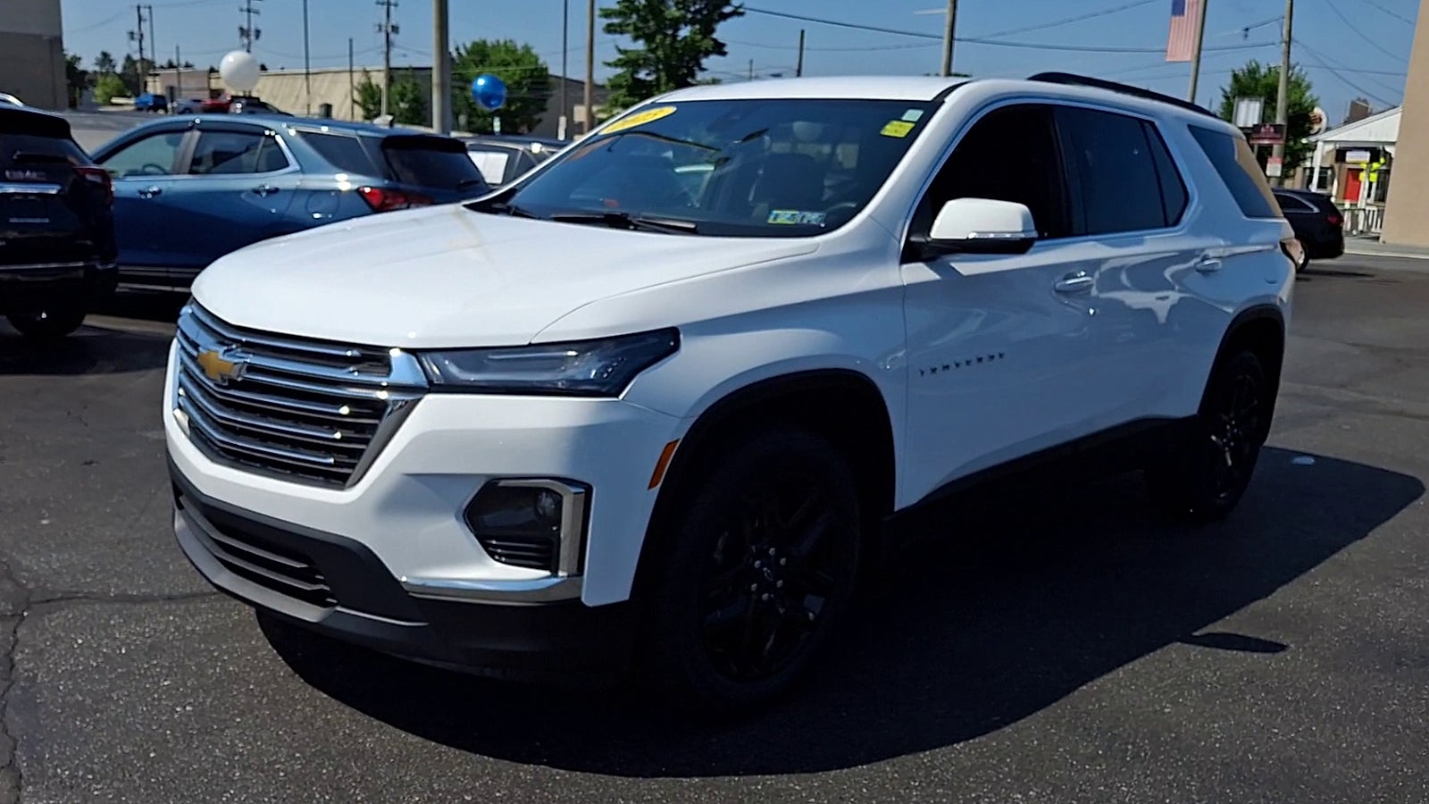 2023 Chevrolet Traverse LT Cloth AWD
