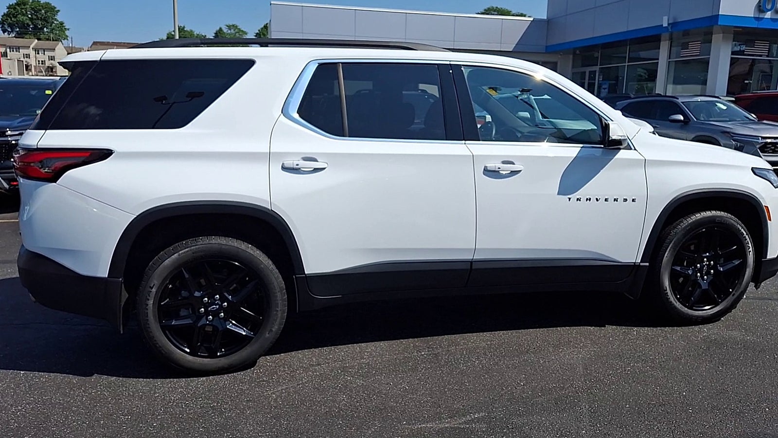 2023 Chevrolet Traverse LT Cloth AWD