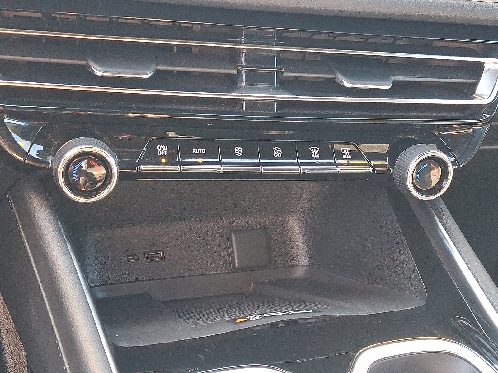 2025 Chevrolet Traverse LT AWD