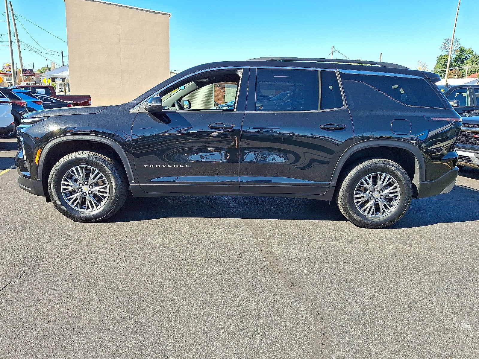 2025 Chevrolet Traverse LT AWD