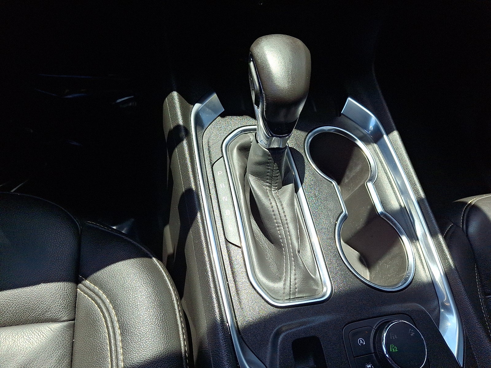 2022 Chevrolet Traverse LT Leather AWD
