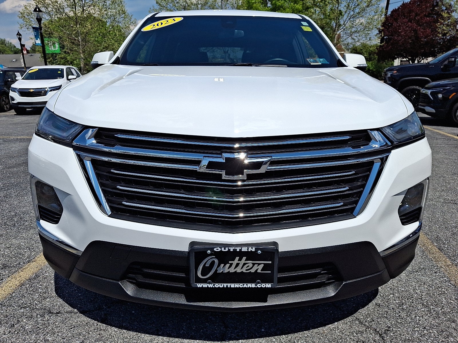 2023 Chevrolet Traverse LT Leather AWD