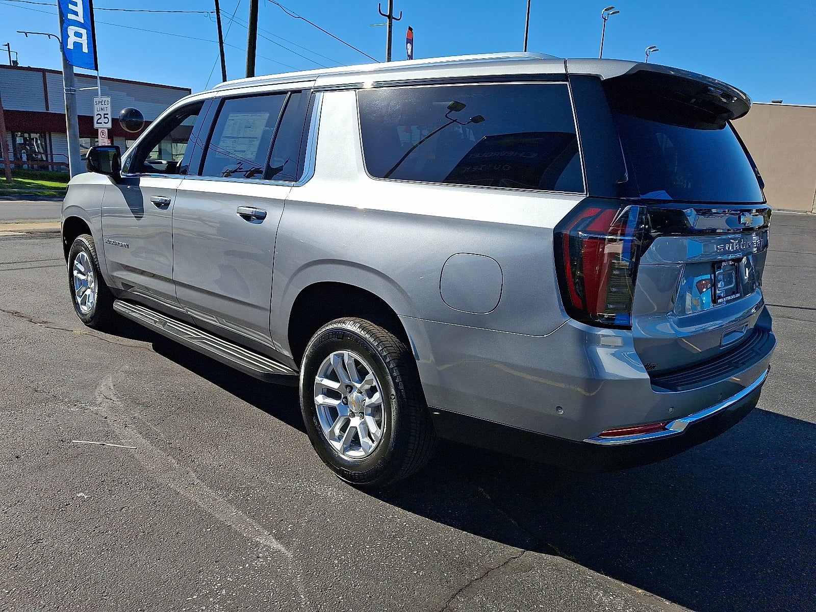 2027 Chevrolet Suburban LS 4WD