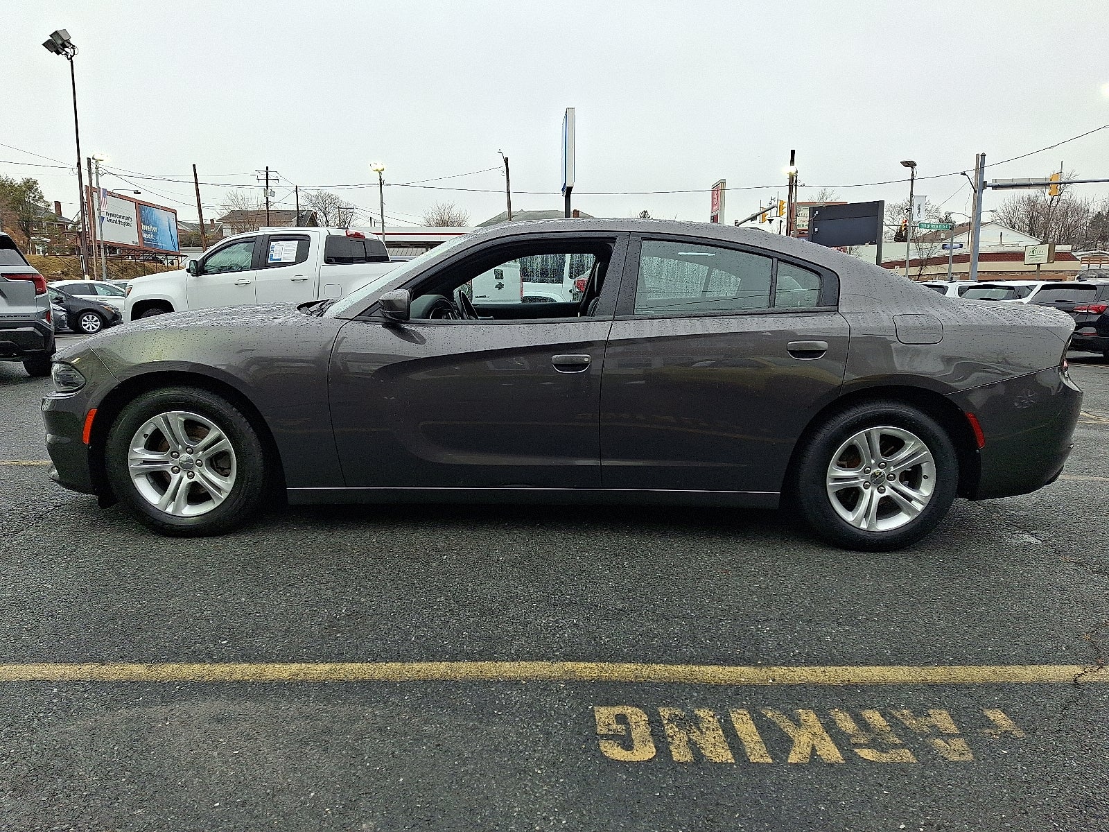 2021 Dodge Charger SXT RWD