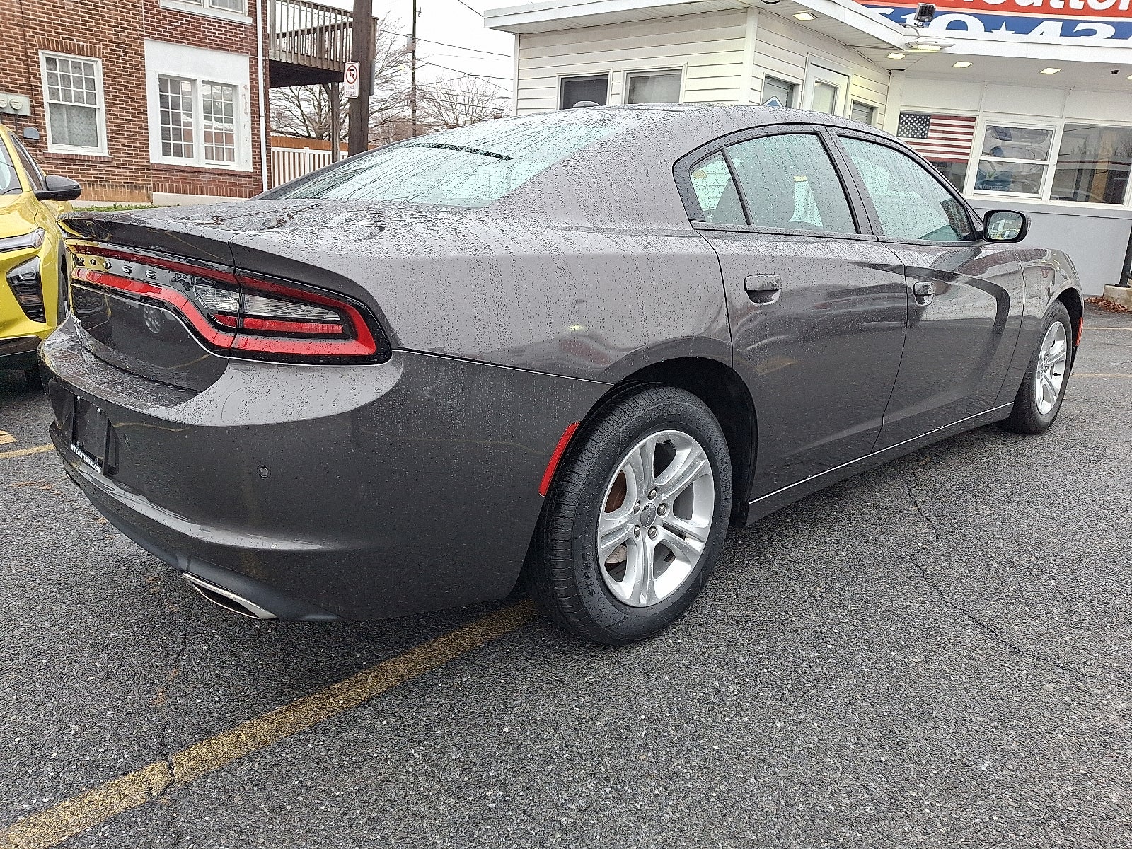 2021 Dodge Charger SXT RWD