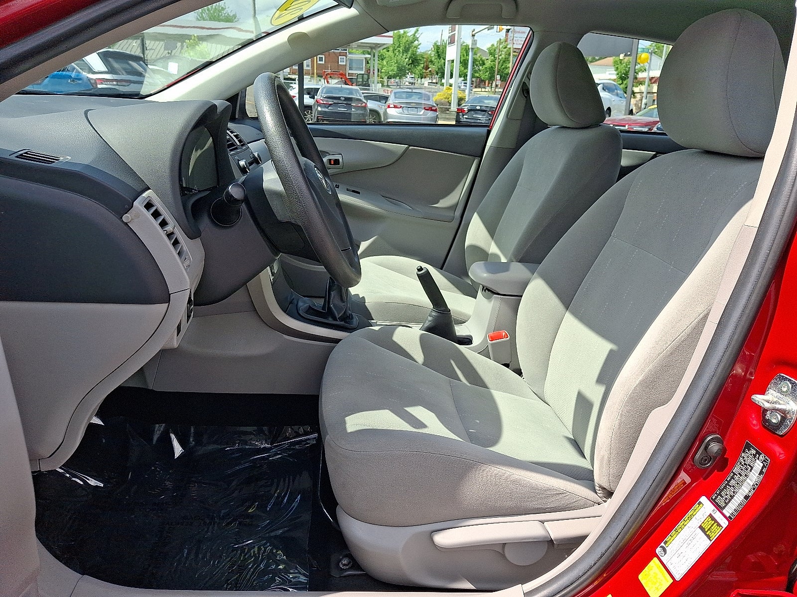 2013 Toyota Corolla L FWD