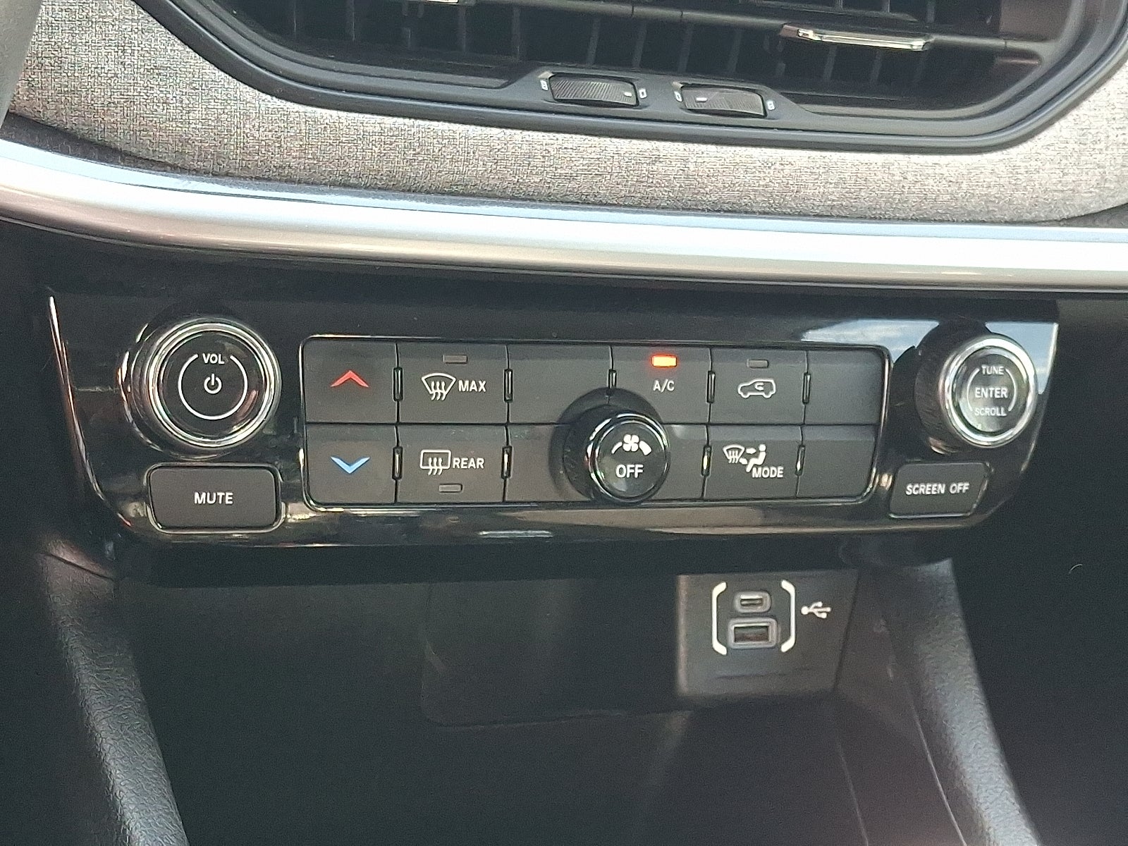 2022 Jeep Compass Latitude 4x4 4WD