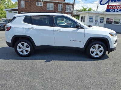 2022 Jeep Compass Latitude 4x4 4WD