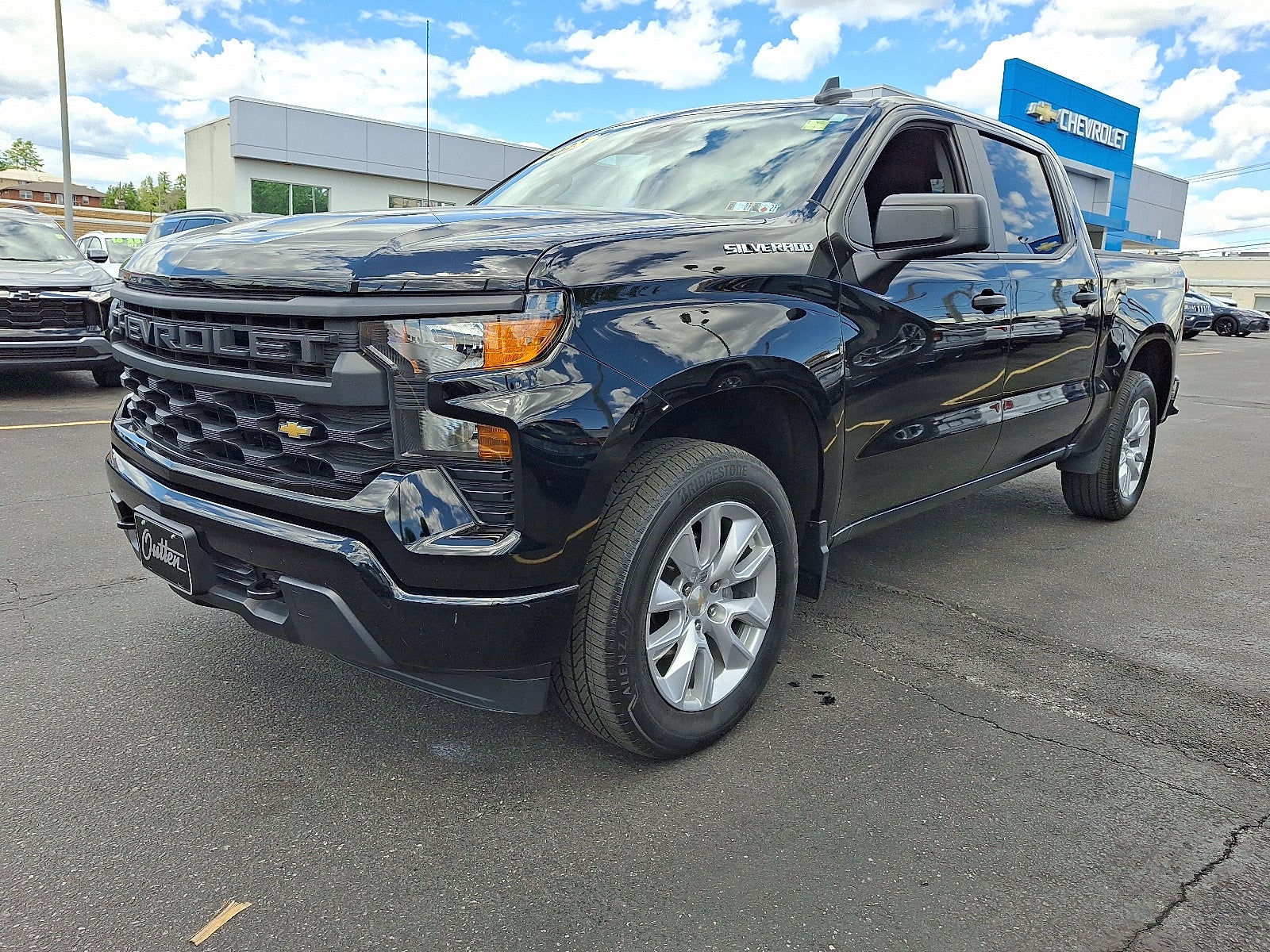 2023 Chevrolet Silverado 1500 Custom 4WD