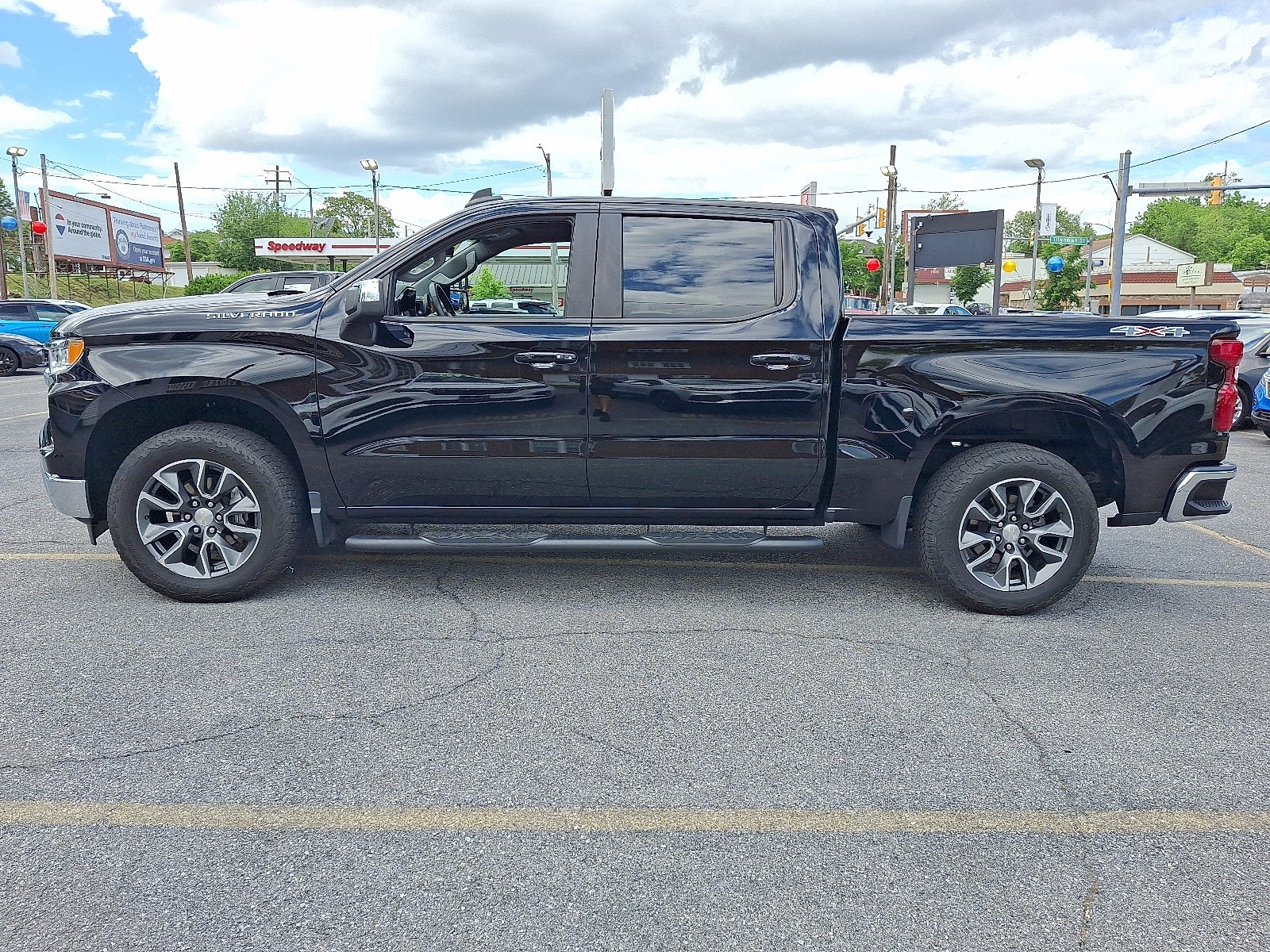 2023 Chevrolet Silverado 1500 LT 4WD