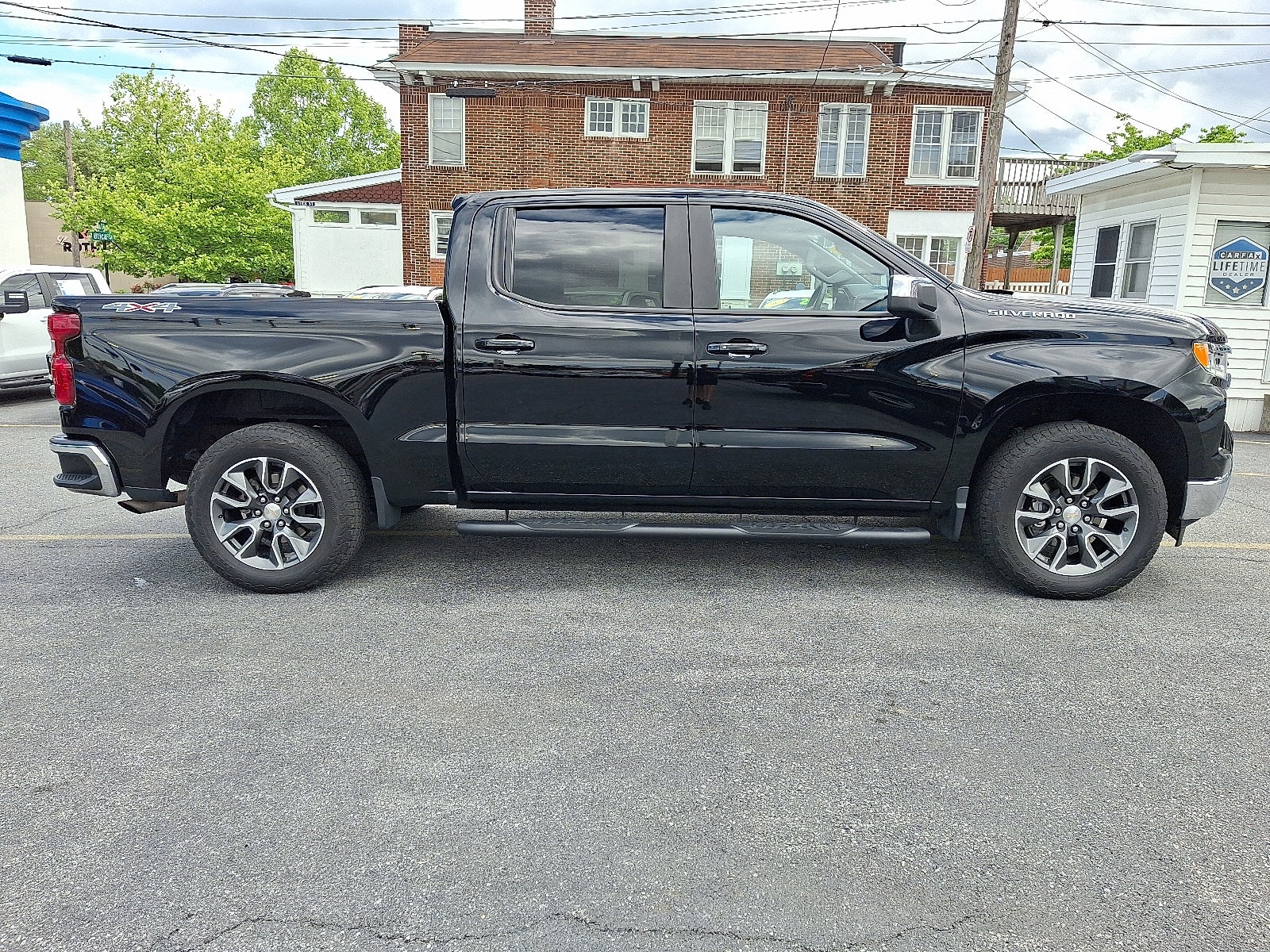2023 Chevrolet Silverado 1500 LT 4WD