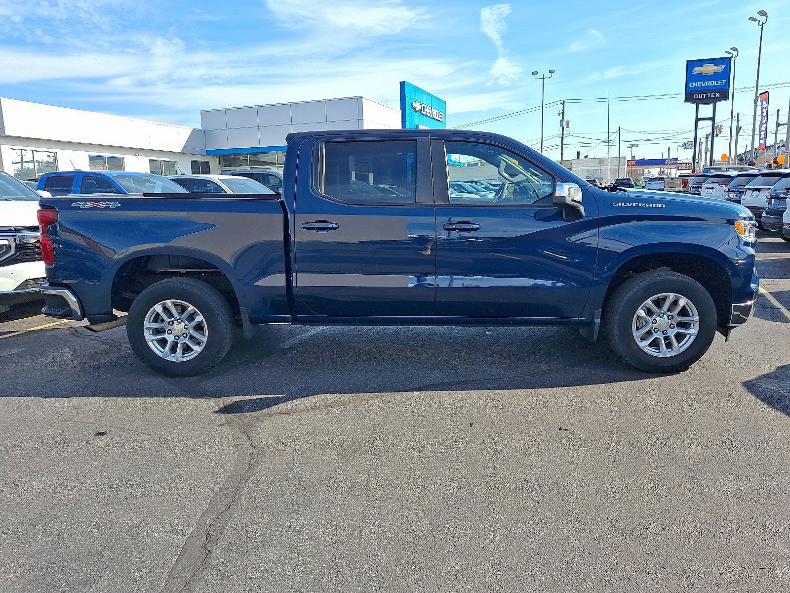2023 Chevrolet Silverado 1500 LT 4WD