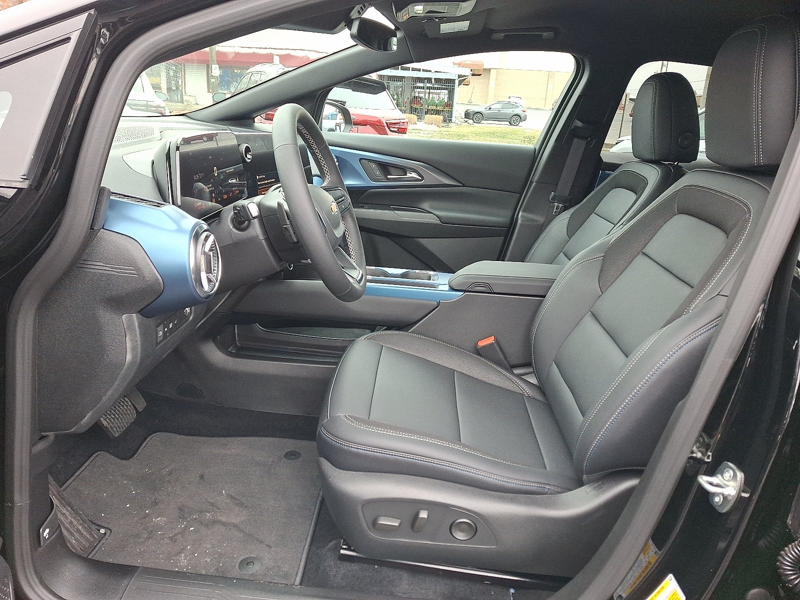 2026 Chevrolet Equinox EV LT AWD