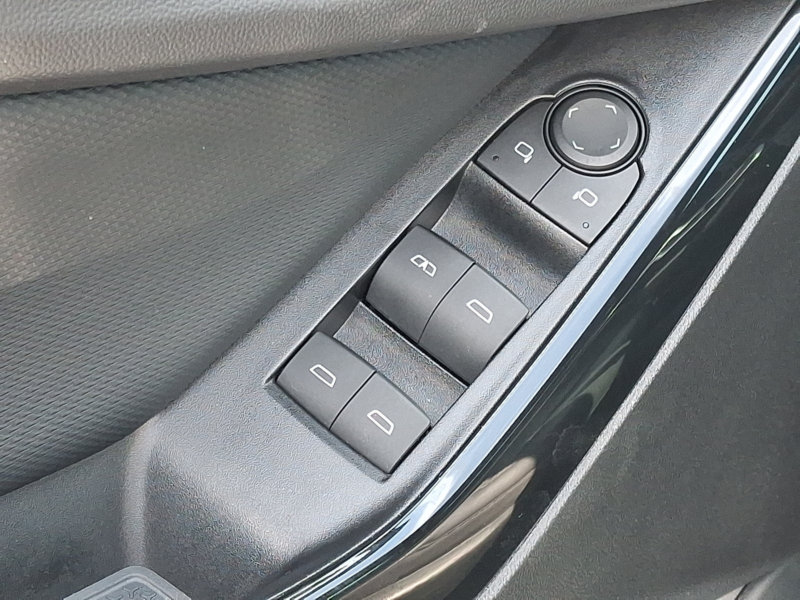 2025 Chevrolet Equinox LT FWD
