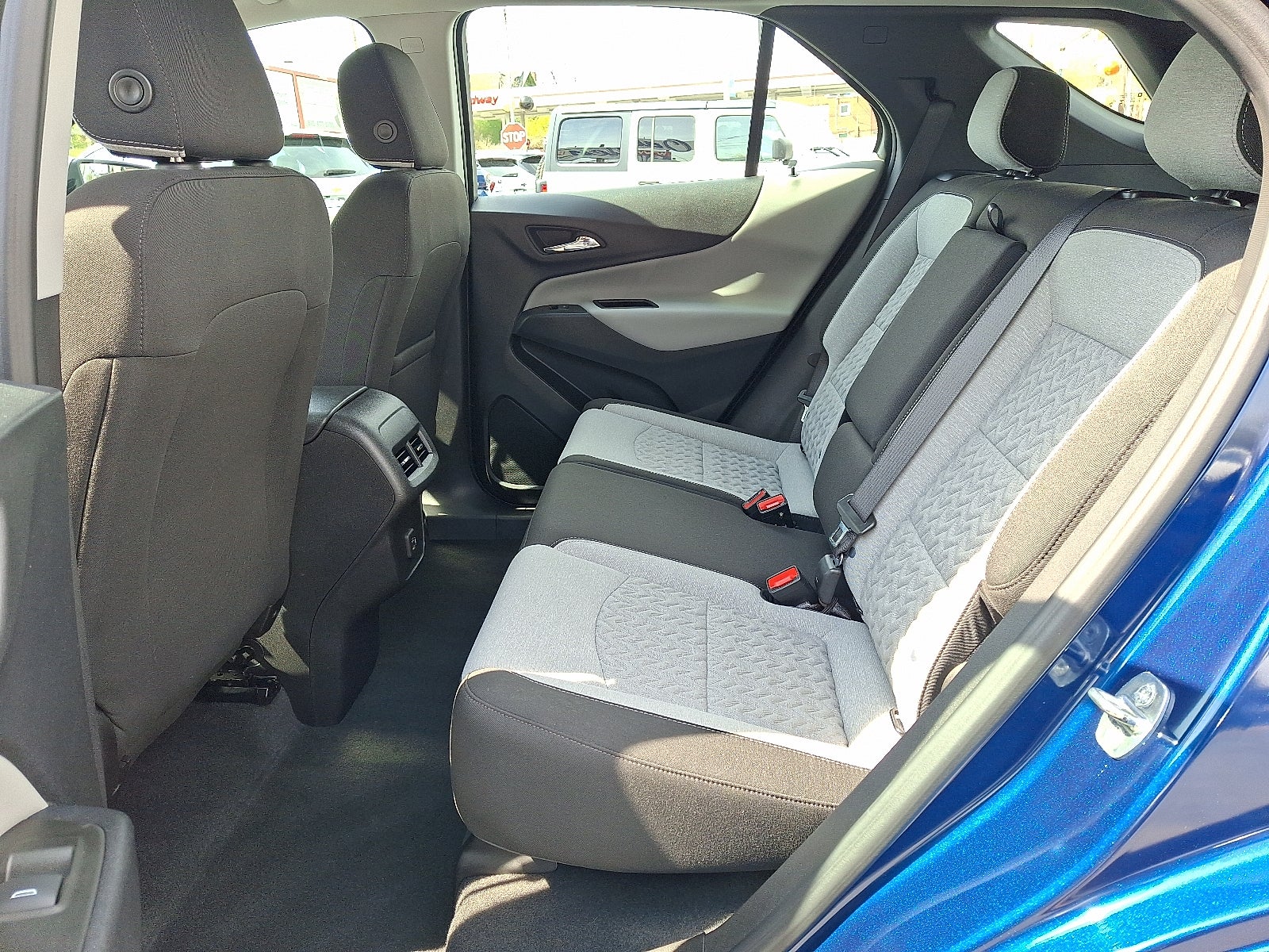 2023 Chevrolet Equinox LS AWD