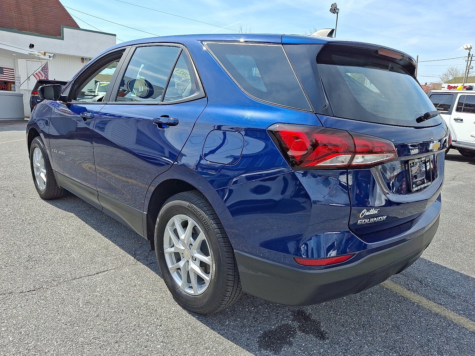 2023 Chevrolet Equinox LS AWD